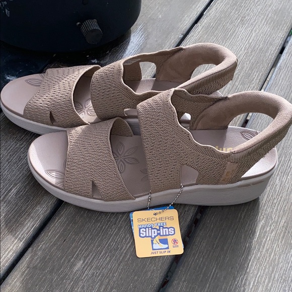 Skechers Slip-ins Women's Mocha  Sandals Size 10 - Picture 4 of 11